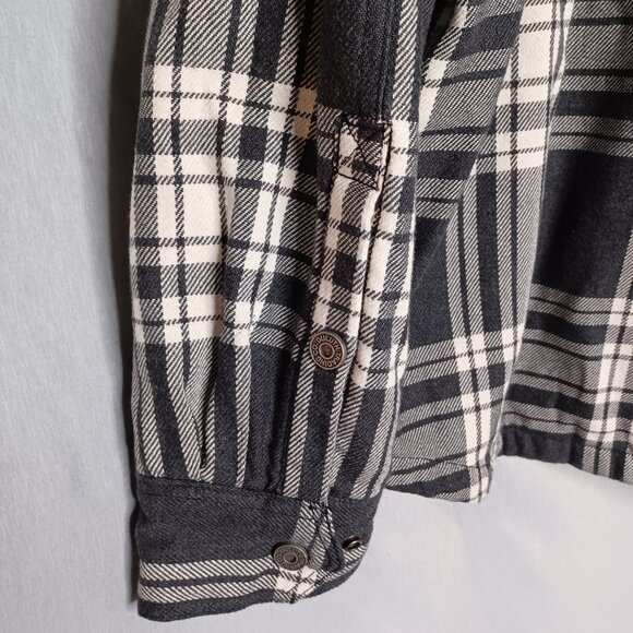 Duluth Trading Co. Shirt Jacket Mens 2XL Black/White Plaid Outdoor Lumberjack - Picture 6 of 8